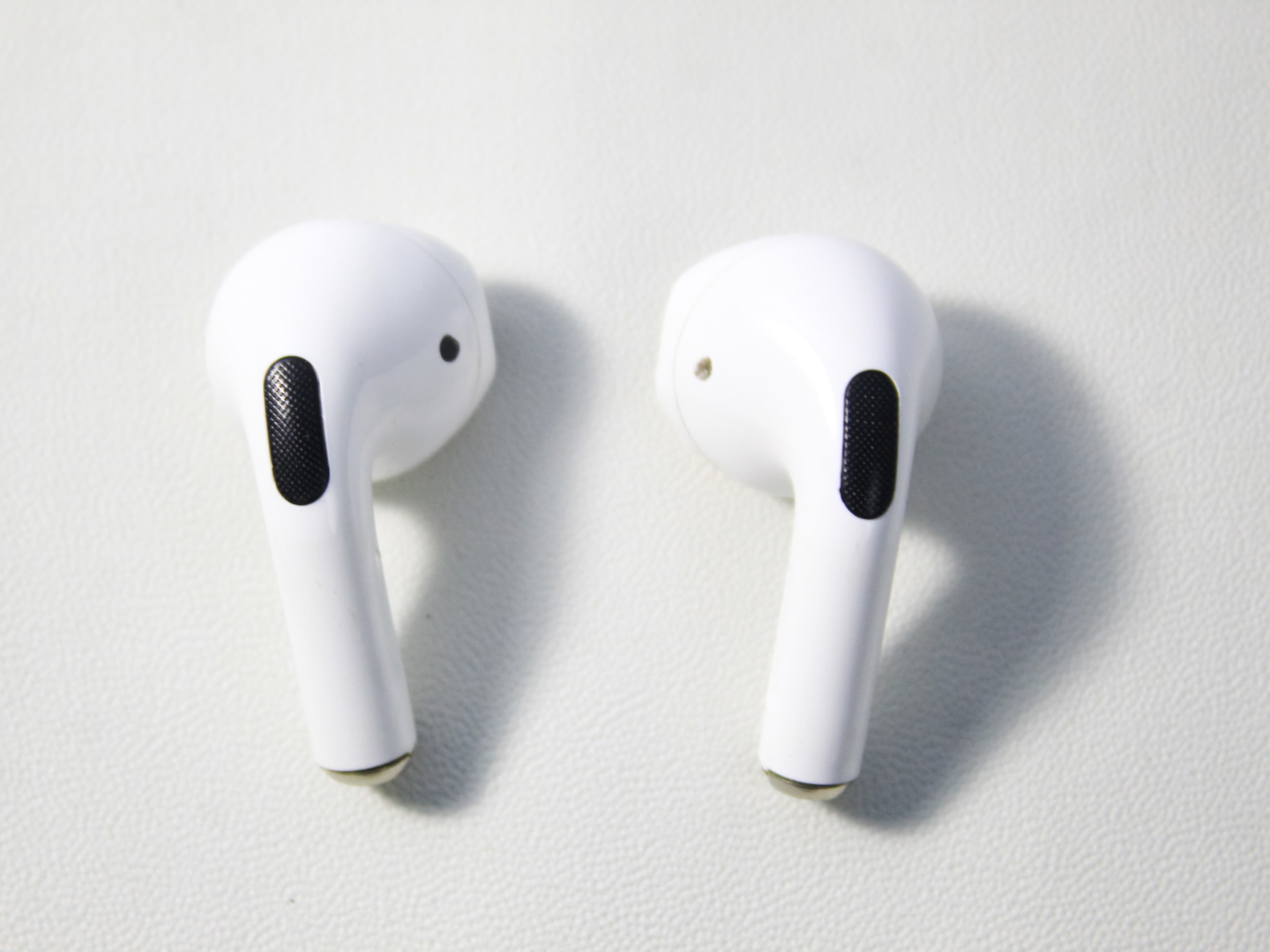 Apple AirPods (3rd generation)